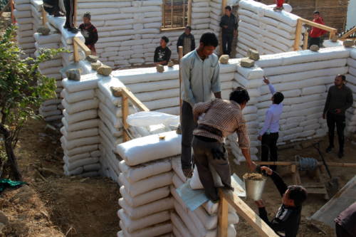 earthbag_construction